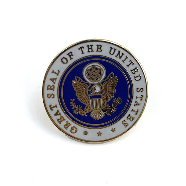 Rokiroki Waiata Hat Enamel Pin