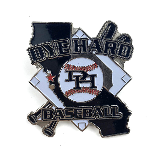 Бацкинг Теннис Спаце Емајл Пин