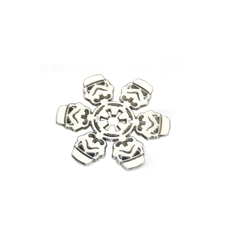 Te Koura Raihana Wahine Lapel Pin mo te Koha Whakatairanga